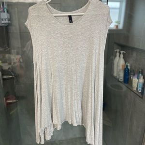 Light gray flowy top.